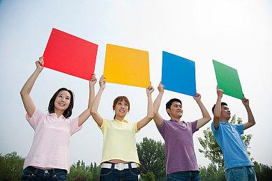 Steam特别好评游戏《永恒天空》新增战斗系统，一起探索末世后的地球